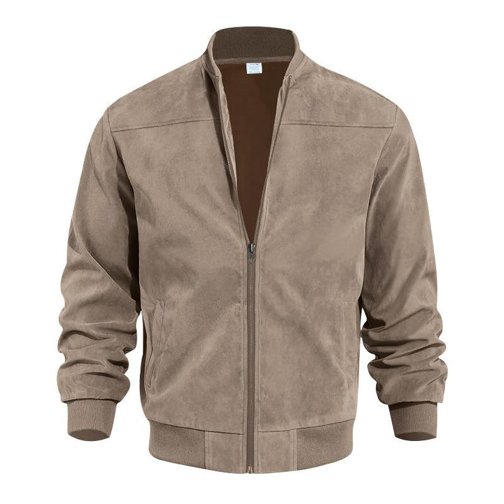"Herren Vintage Wildlederjacke mit Stehkragen, braun, luxuriöse Textur, zeitloser Stil, elegant und gemütlich, vielseitig."