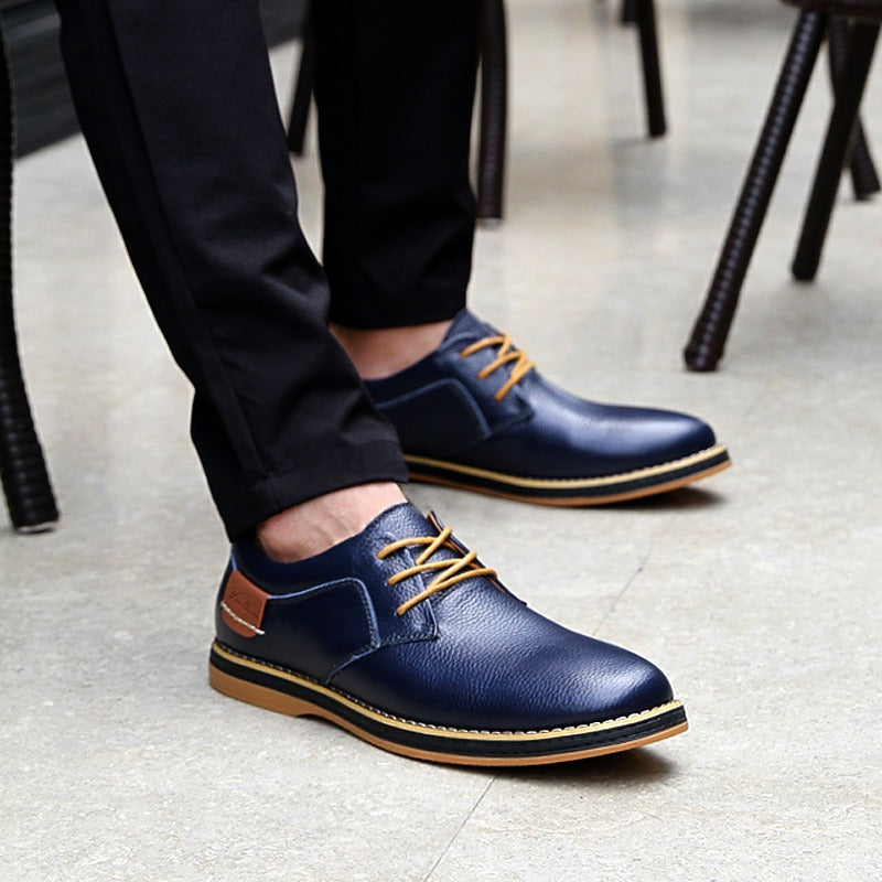 Herrenleder-Oxfordschuhe in Blau, hochwertiges Leder, klassische Eleganz, robust mit Gummisohle, ideal für alle Anlässe.