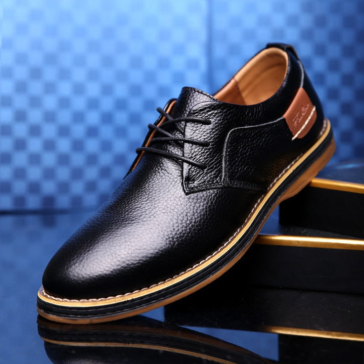 Herrenleder-Oxfordschuhe in Blau, hochwertiges Leder, klassische Eleganz, robust mit Gummisohle, ideal für alle Anlässe.