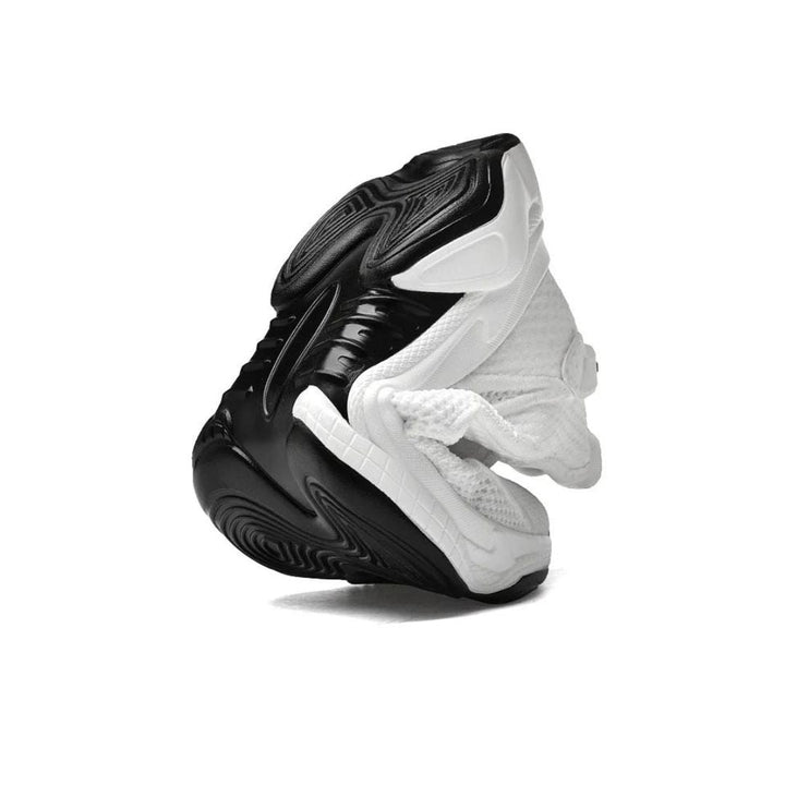 "Höhenverleihende Herren Sportschuhe, weiß, atmungsaktiv, leicht, erhöht bis 5 cm; ideales Design für Sport und Alltag."