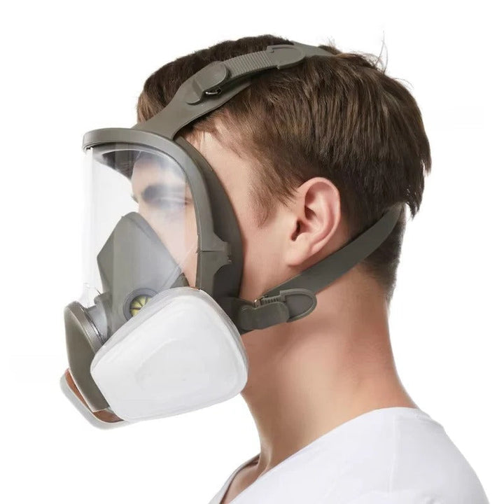 Clear vision full face respirator mask with anti-fog lens for reliable personal protection & work safety.