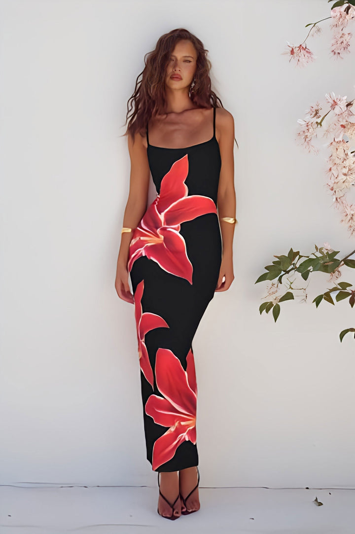 Women's elegant floral maxi dress with boho design, a comfortable long printed dress for summer style.