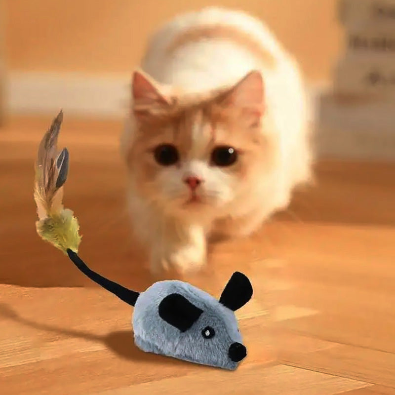Interactive moving mouse cat toy for engaging feline playtime and mental stimulation.