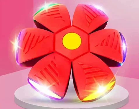 Durable pet supplies: close-up of the robust material of the transforming disc ball dog toy, built for active dogs