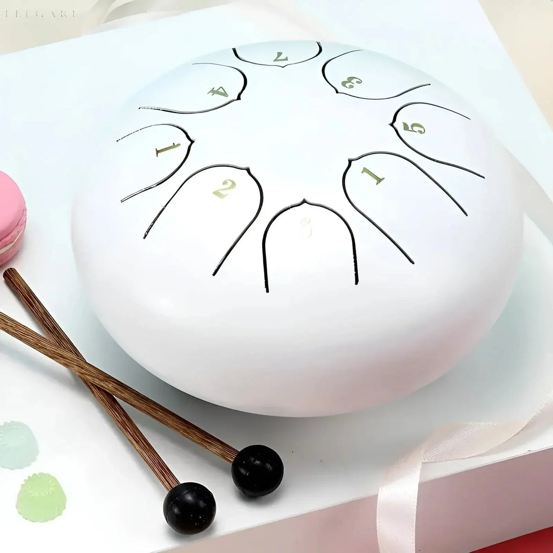 "Kinder Zungentrommel aus Stahl mit sanftem Klang, ideal für kleine Musiker, robust und einfach spielbar."