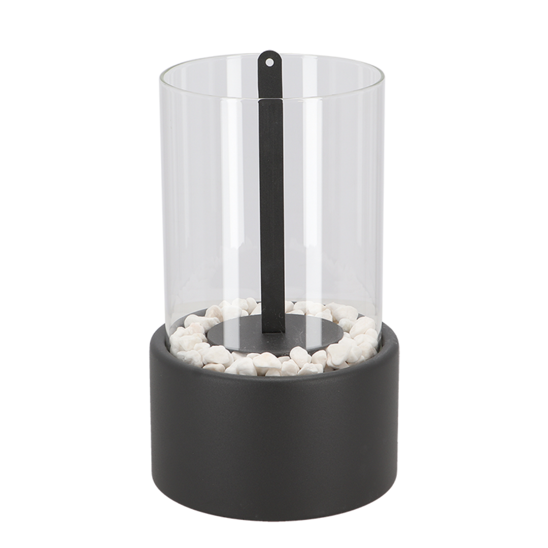 "Klassische Öl Lampe mit Glaszylinder, Metallrahmen, moderne Tischlampe für stilvolle Beleuchtung und Ambiente im Raum."