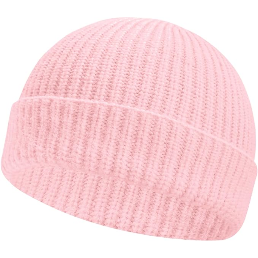 Stylish Robin knitted beanie for unisex winter wear, ensuring warmth and a trendy look.