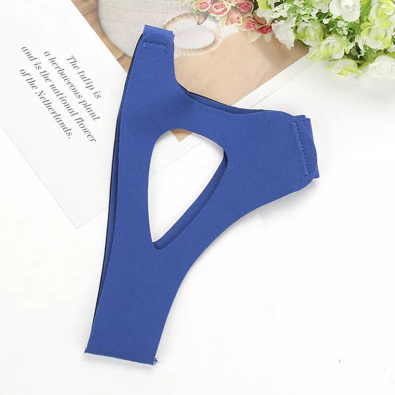 "Komfortabler Anti-Schnarch-Kinnriemen aus weichem Neopren in Blau und Schwarz, verstellbar, fördert ruhigen Schlaf."