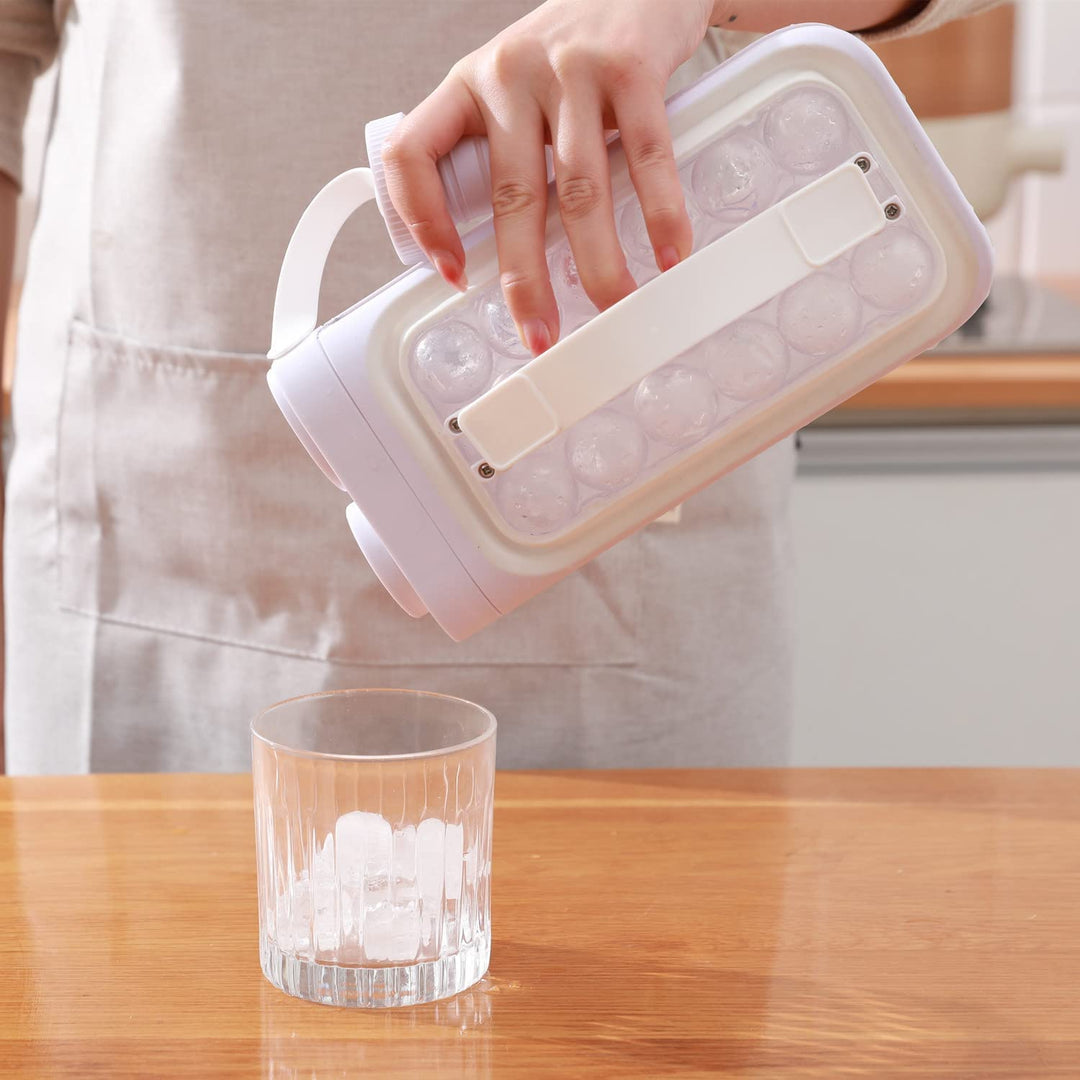 "Kompakte Eiswürfelmaschine mit schneller Eisproduktion, robustem transparentem Gehäuse, ideal für Küchen und Bars."