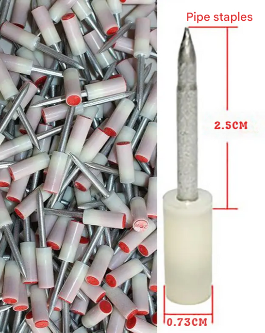 Kompakte, leichte Nagelpistole für Beton und Stahl mit imposanter Durchschlagskraft, ideal für Profis im Bauwesen.