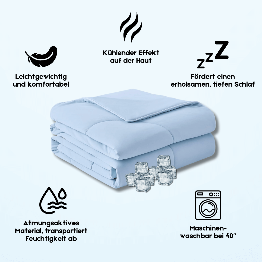 "Kühlende Sommerdecke mit atmungsaktivem Material, in zartem Aquamarin, ideal für heiße Nächte, feuchtigkeitsabsorbierend."