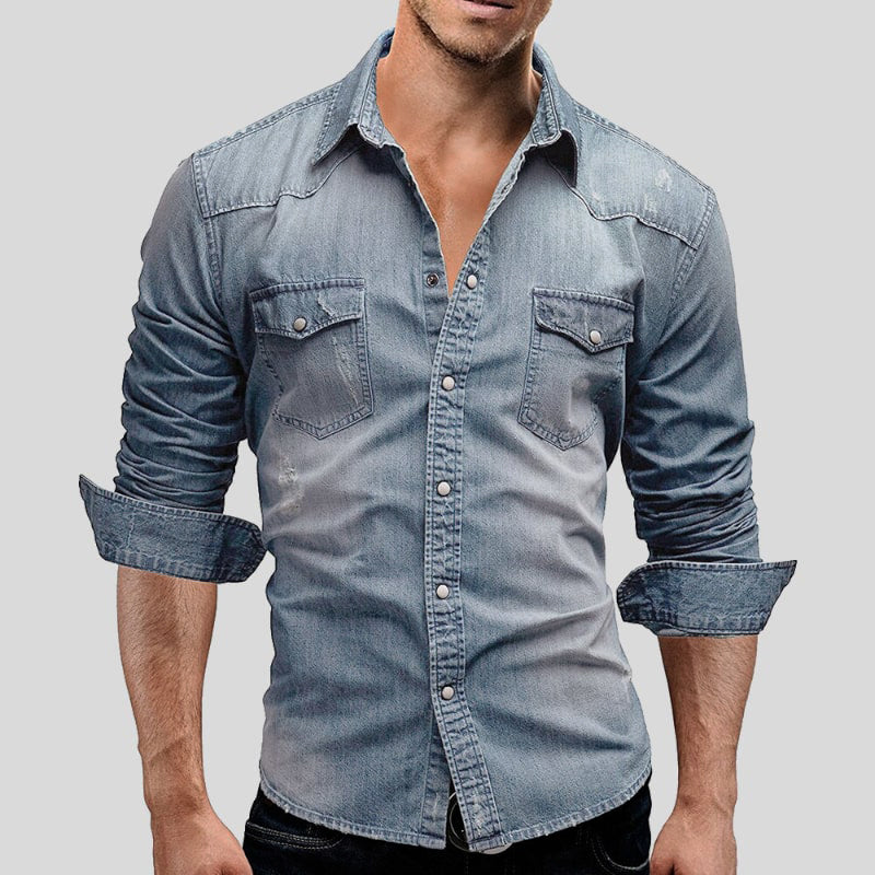 Lässiges Herren-Jeanshemd aus strapazierfähigem Denim; stilvoller Casual-Look, komfortable Passform für Alltagstragekomfort.