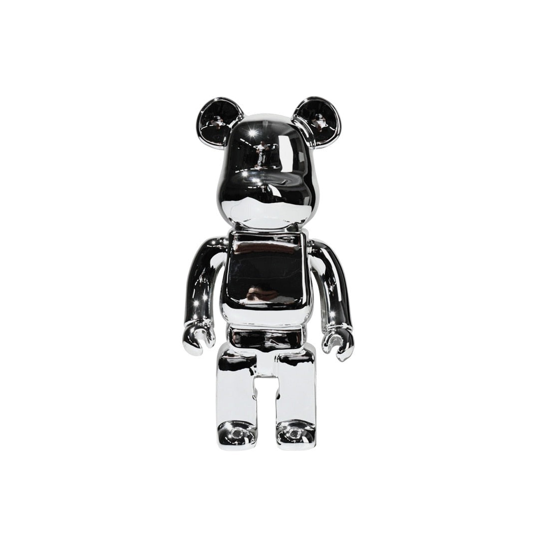 "Lebendige Bearbricks Skulptur mit buntem Design, ideal als stylische Tischdekoration und Sammlerfigur, aus Harz gefertigt."
