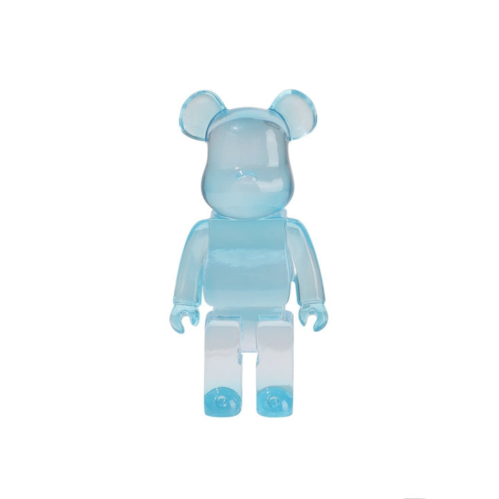 "Lebendige Bearbricks Skulptur mit buntem Design, ideal als stylische Tischdekoration und Sammlerfigur, aus Harz gefertigt."