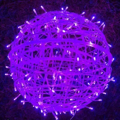 LED-Lichtkugel aus Rattan mit warmem Licht, wasserdicht für Innen und Außen, dekorative Beleuchtung, 20 cm Durchmesser.