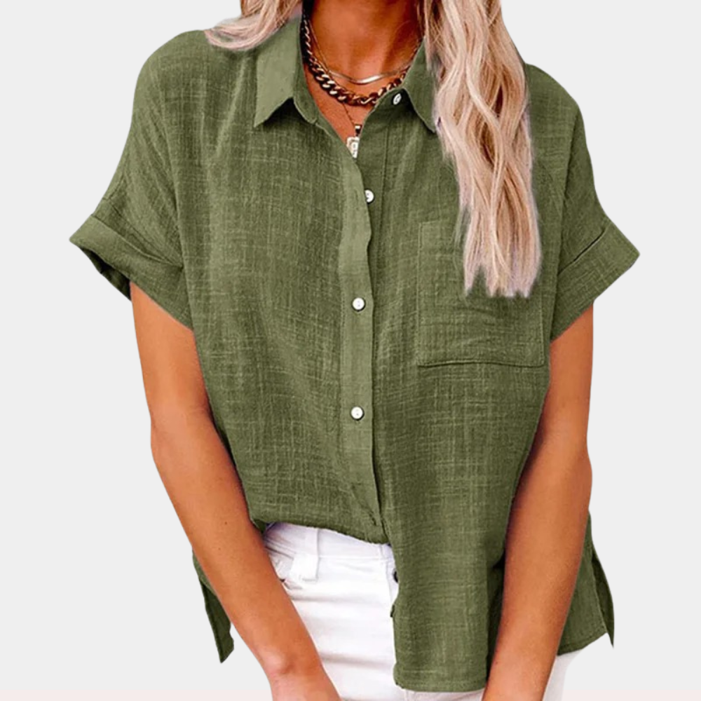 Chic women's short sleeve blouse, ideal for summer fashion, featuring a relaxed fit & button front.