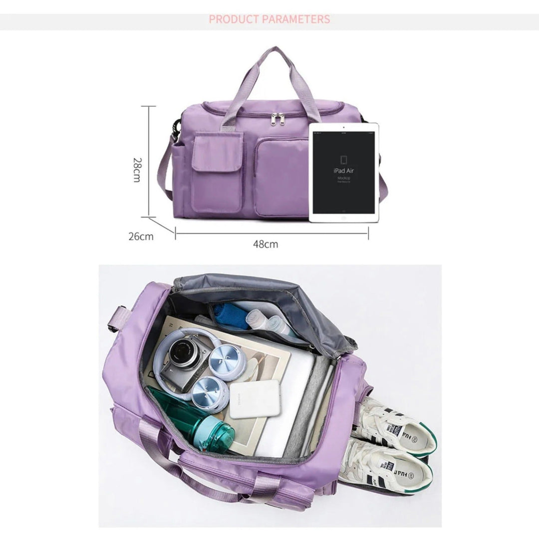 "Lila Damen-Reisetasche mit Schuhfach und mehreren Taschen, ideal für Reisen und Sport, robust und wasserdicht."