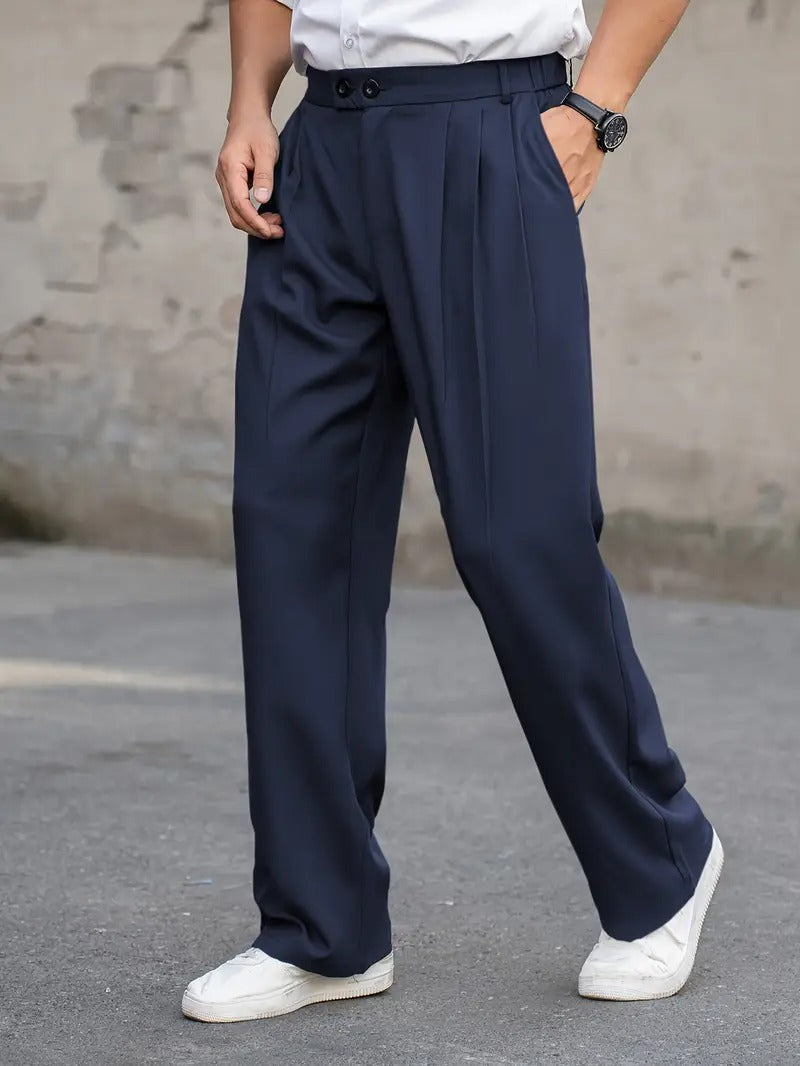 Lockere Herrenhose, atmungsaktiv, in verschiedenen Farben. Weiches Gewebe, ideal für Komfort und Stil bei kühlem Wetter.