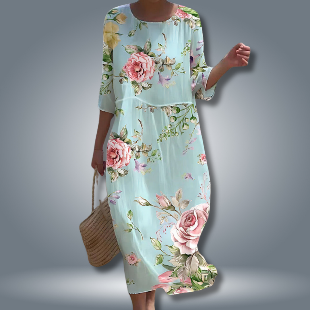 Luftiges Damen Sommerkleid mit zartem Blumenmuster in A-Linie, ideal für warme Tage, betont feminine Eleganz.