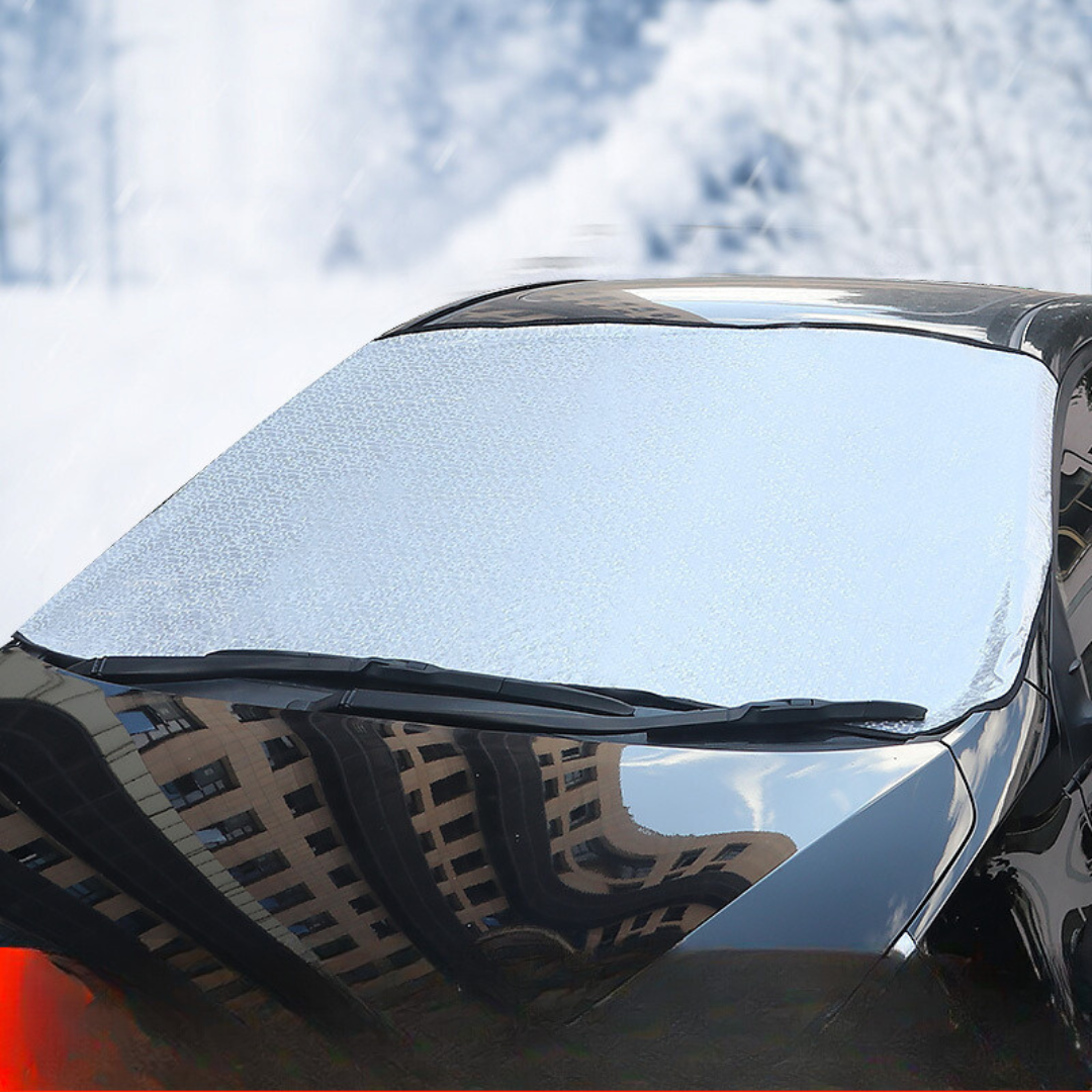 "Magnetische Windschutzscheibenabdeckung schützt Auto vor Schnee und Eis, mit starken Magnetkanten, vielseitig einsetzbar."