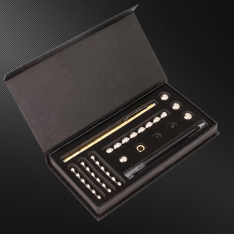 "Magnetischer Fidget Pen für Stressabbau, Silber, kombiniert Stift und Spielzeug für mehr Produktivität und Kreativität"
