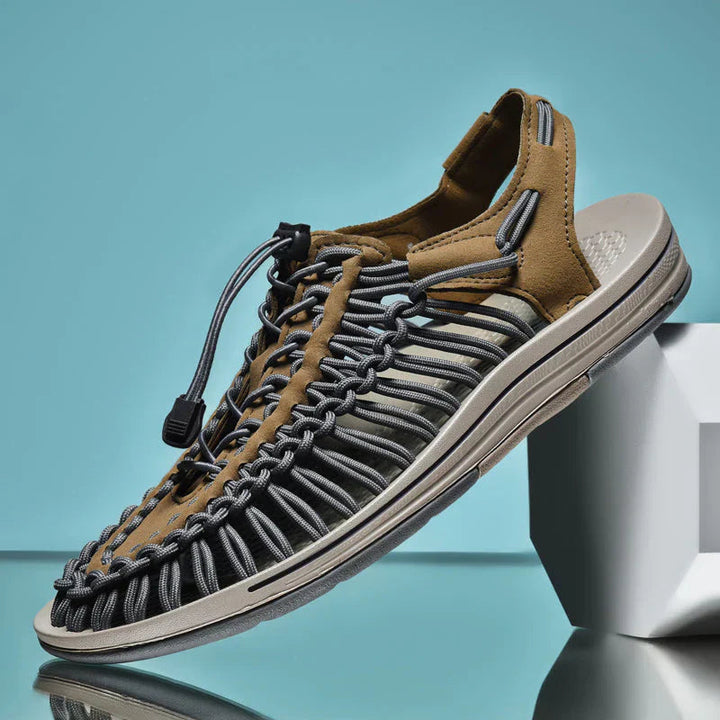 Durable men's closed-toe sandals, breathable design, and adjustable laces for all-day comfort.