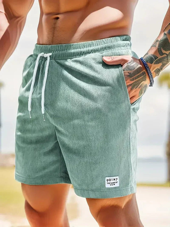 Men's easy-fit casual shorts with drawstring, relaxed silhouette for everyday ease.