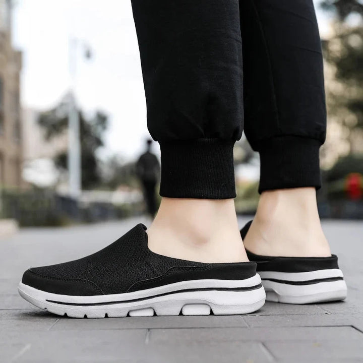 Stylish men's closed-toe slides, slip-on design for ultimate casual comfort.