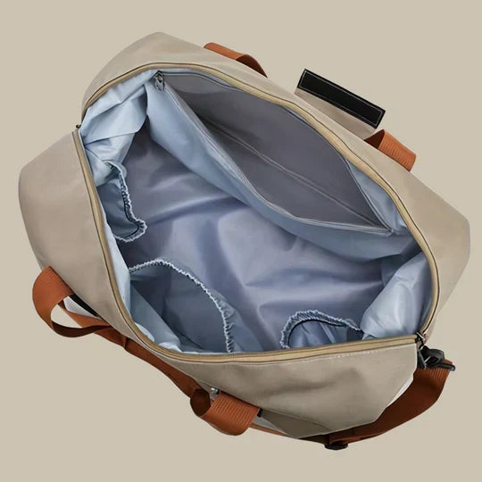 Men's duffle gym bag with essential separate shoe compartment. Large, water-resistant, for active men.