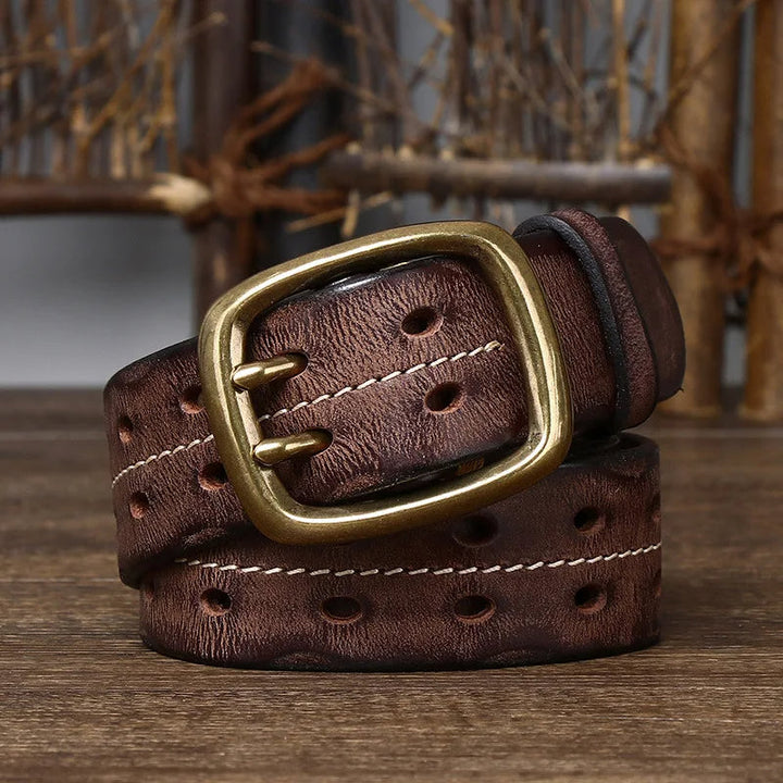 Vintage style men's full-grain leather belt, an enduring casual accessory with a classic brass buckle.
