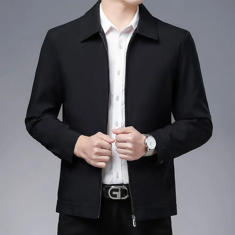 Stylish men's black lightweight jacket, designed for modern fit and versatile everyday use.