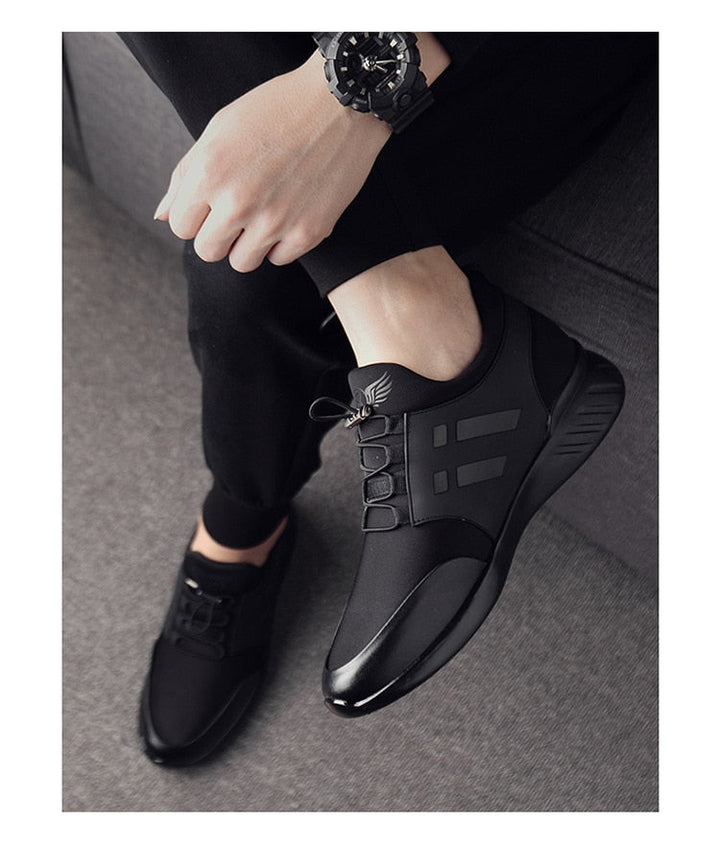 "Orthopädischer Herrenschuh, hochwertiges Leder, komfortabel, stilvoll, elegante Schnürung, atmungsaktiv, gedämpfte Sohle"