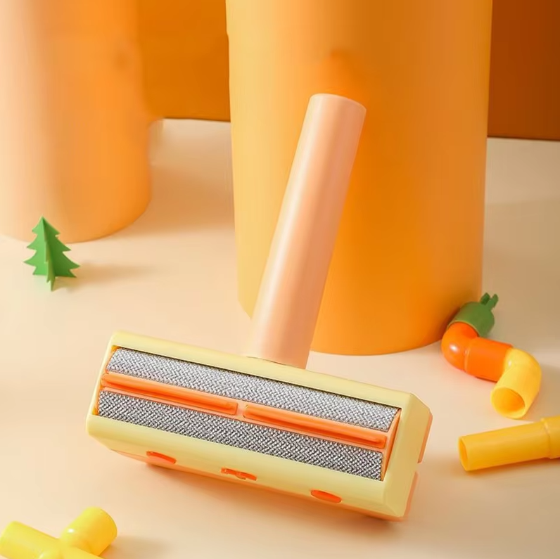 Compact hair removal pet toy, ergonomic design for comfortable pet grooming sessions