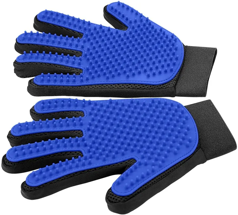 Pet Hair Removal Glove for cats & dogs. Gentle grooming mitt for effective shedding & loose fur.