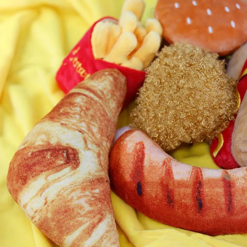 Unisex squeaky burger plush toy, perfect for engaging dogs in playful chewing