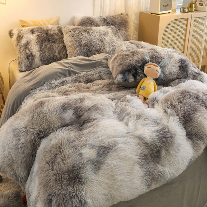 Bedroom essentials: plush gradient flannel sheets, soft and cozy