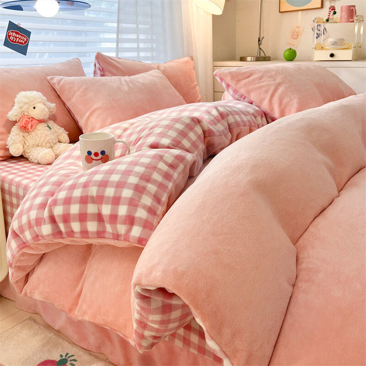 Plush plaid warm soft bed sheet set, cozy bedroom bedding comfort