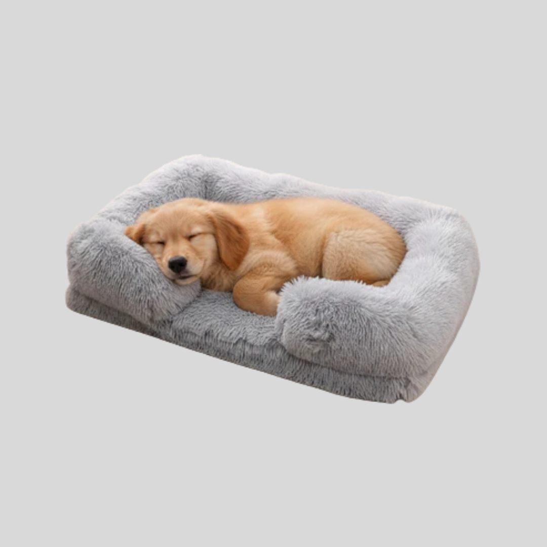 Rectangular pet bed with high sides for a sense of security, super soft and calming.