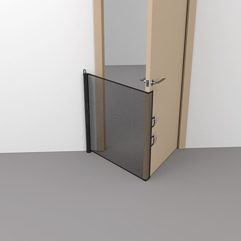 "Praktisches Haustier Sicherheitsnetz als stabile Türbarriere, schützt Haustiere und verhindert Entkommen durch Türen."