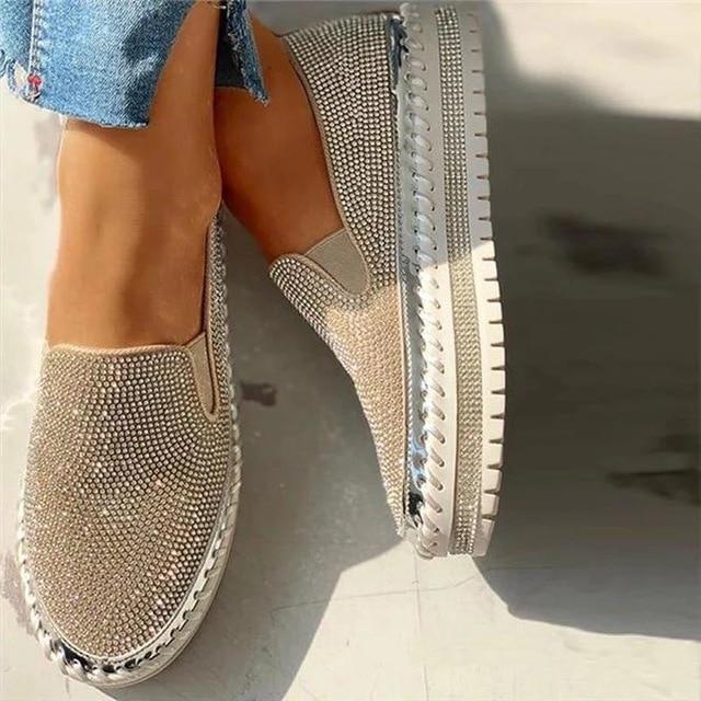 Glitzernde Damen-Schuhe mit Plateausohle