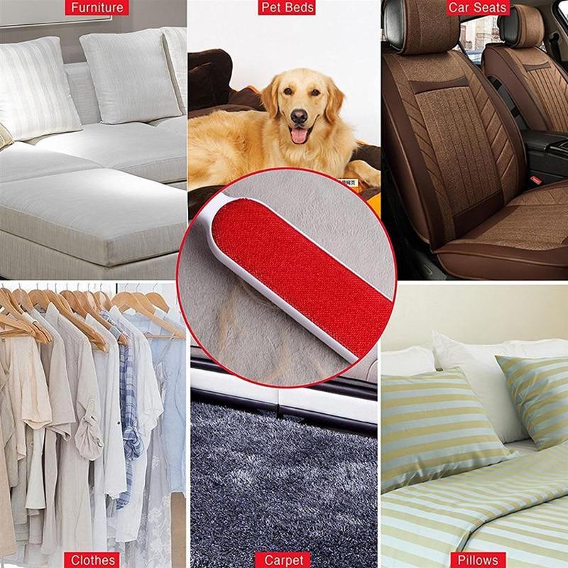 "Schlanke blaue und weiße Haustierhaarentferner-Bürste mit magnetischer Wirkung, Vorderansicht auf weißem Hintergrund."