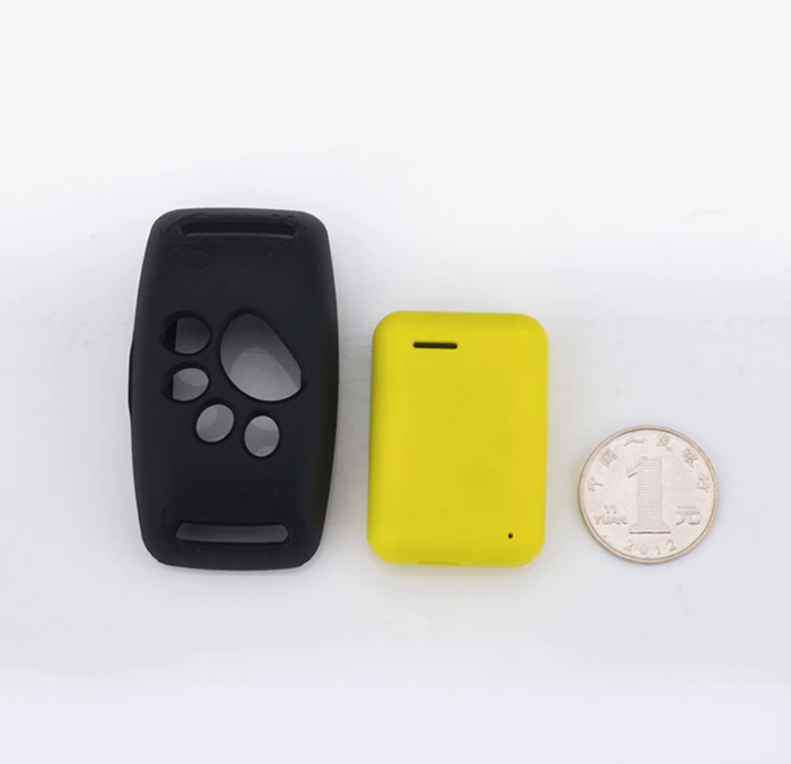 "Schlankes, pinkes GPS Katzenhalsband, wasserdicht, ohne Abo, für sichere Haustierortung, innovative GPS-Technologie."