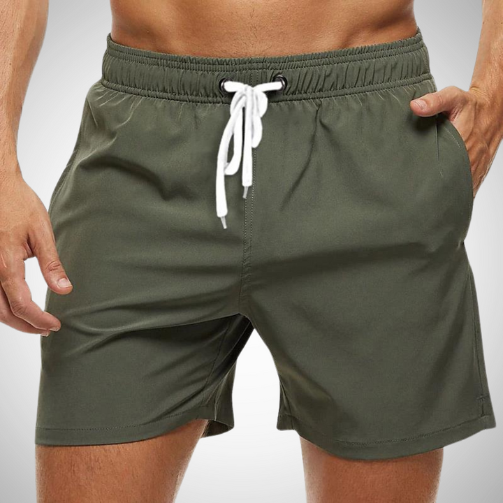 "Schnelltrocknende Herren Badehose, einfarbig, komfortabler Bund mit Kordelzug, ideal für Strand und Schwimmbad."