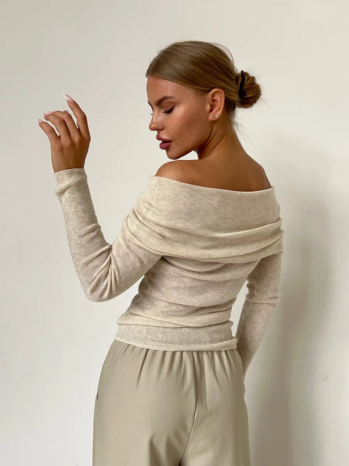 "Schulterfreier Damenpullover, elegantes Off-Shoulder-Design, weiches Material, figurbetonte Passform, vielseitiges Outfit"