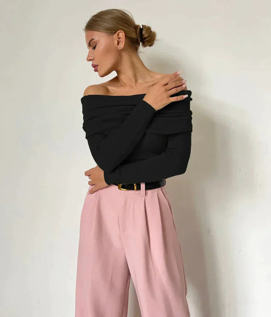 "Schulterfreier Damenpullover, elegantes Off-Shoulder-Design, weiches Material, figurbetonte Passform, vielseitiges Outfit"