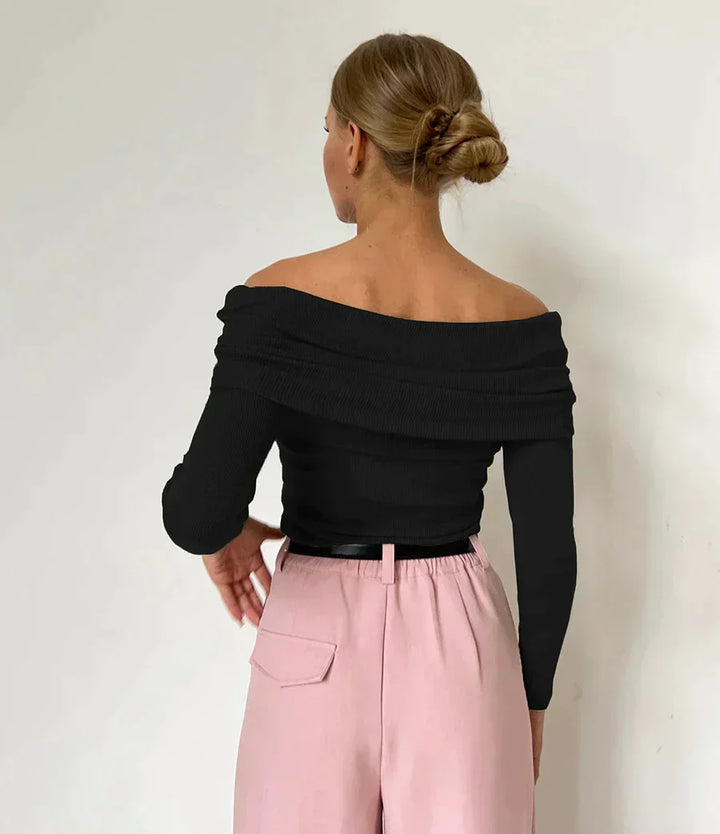 "Schulterfreier Damenpullover, elegantes Off-Shoulder-Design, weiches Material, figurbetonte Passform, vielseitiges Outfit"