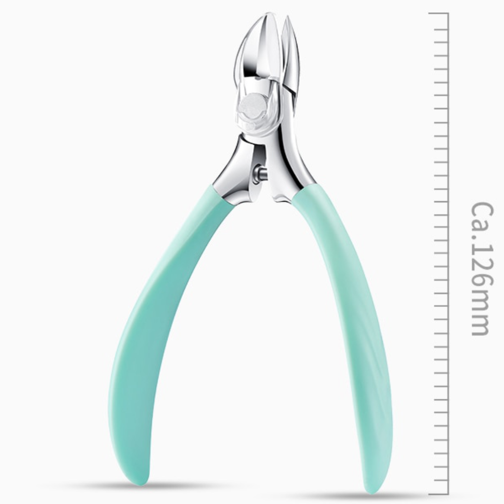 Specialized toenail clipper with ergonomic grip for seniors. Safely trims thick & ingrown nails, a vital grooming tool.
