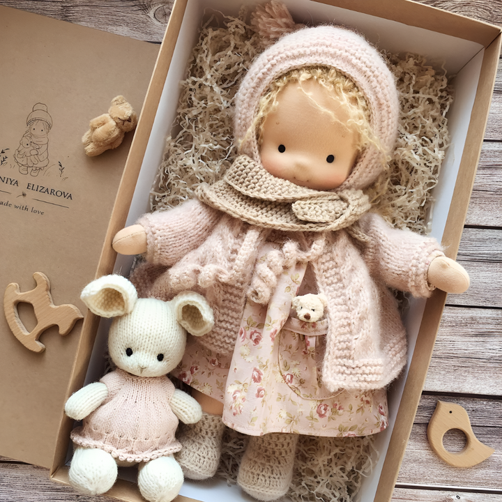 Children's imaginative Waldorf doll, soft & comforting, made from natural wool.