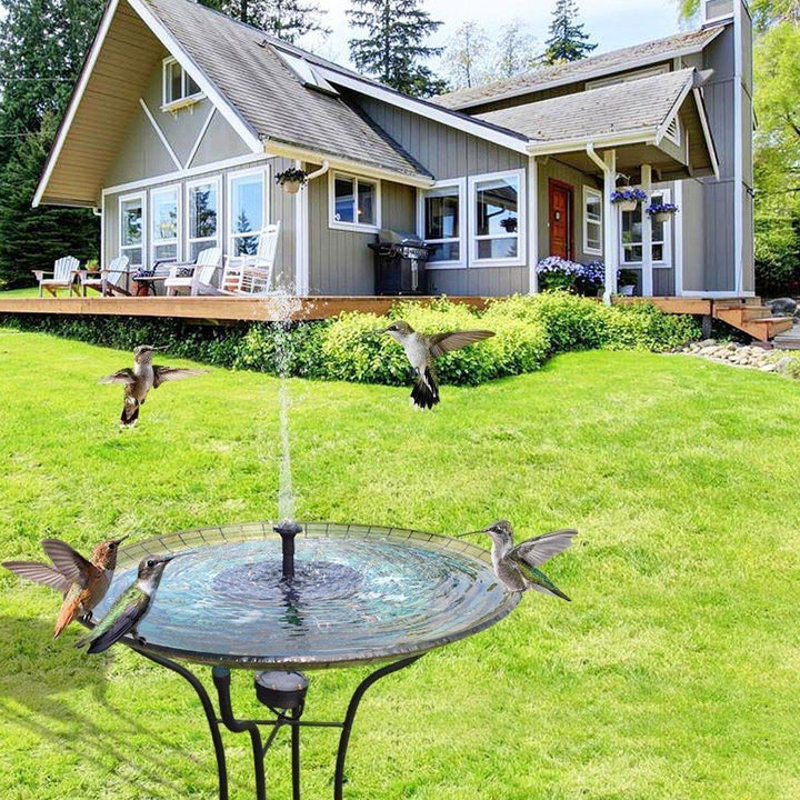 "Solar Springbrunnen Pumpe für Garten, nachhaltiges Design, plätscherndes Wasser, ohne Kabel, effiziente Solarenergie."