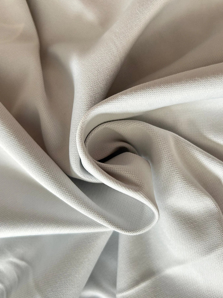 "Sportliche Herren Übergangsjacke, vielseitig, komfortabel, klassisches Design, mit Taschen und stilvollem Kragen."